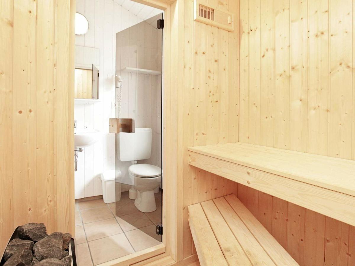 5 Person Holiday Home In Grömitz Екстериор снимка