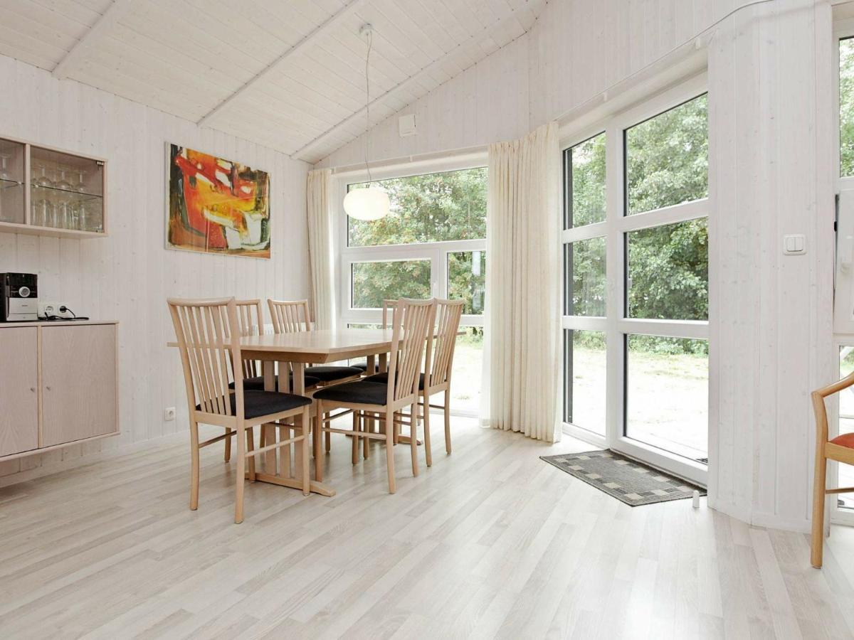 5 Person Holiday Home In Grömitz Екстериор снимка
